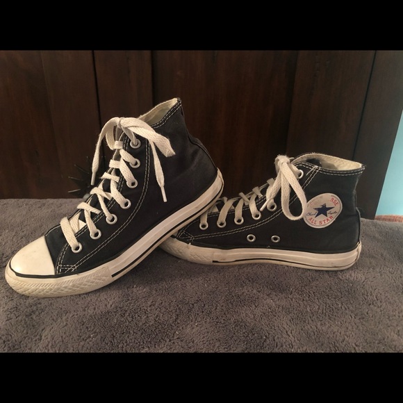 Vintage CONVERSE ALL STAR black high tops. - Picture 6 of 7